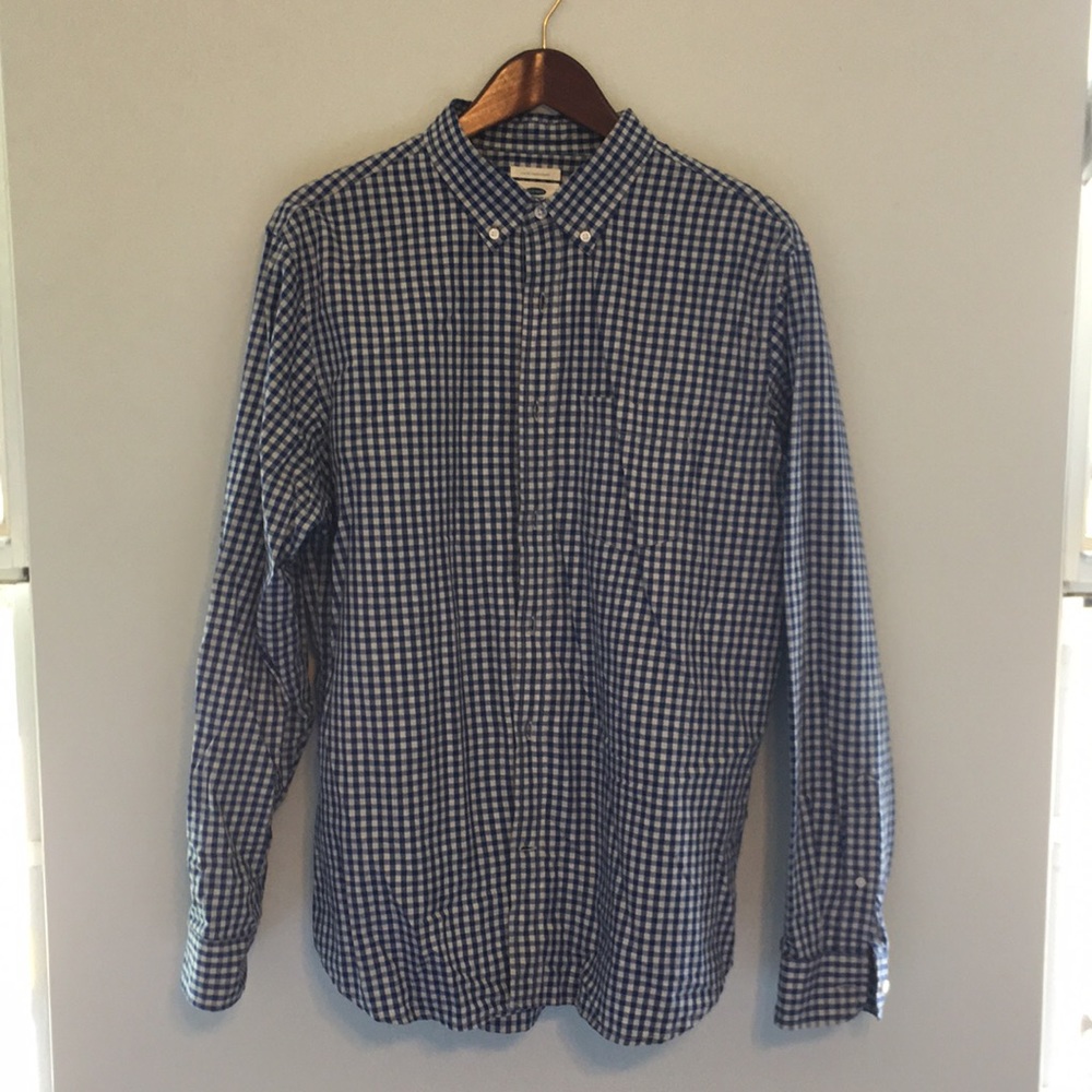 Old Navy button up shirt